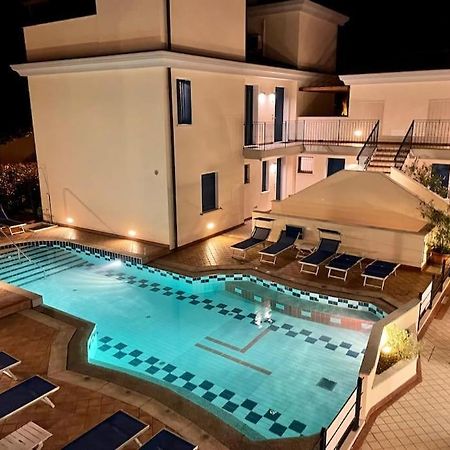 Apartamento Borgo Al Mare Lido di Jesolo Exterior foto